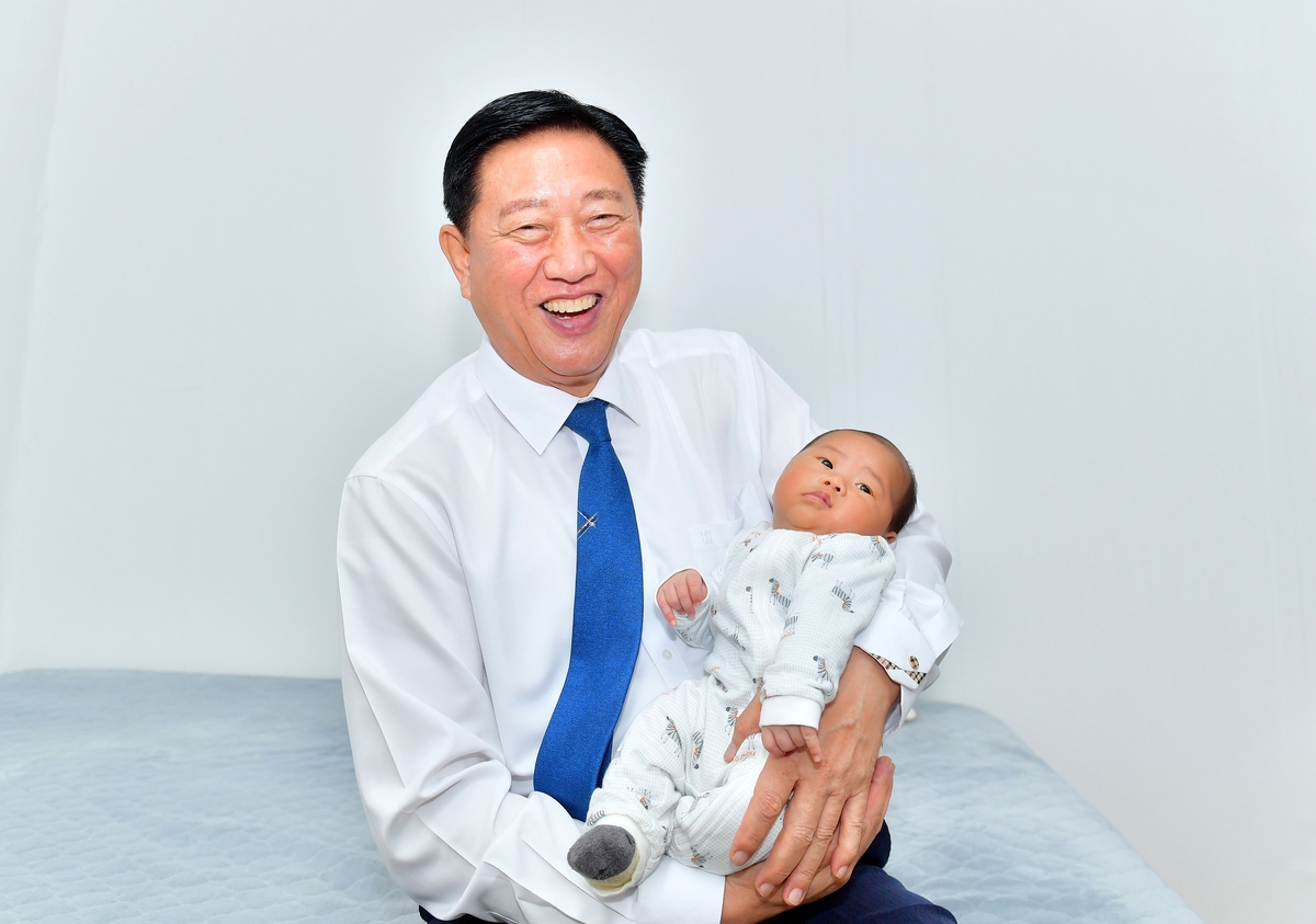 장성군, 손자녀 돌보는 어르신에 돌봄수당 지급