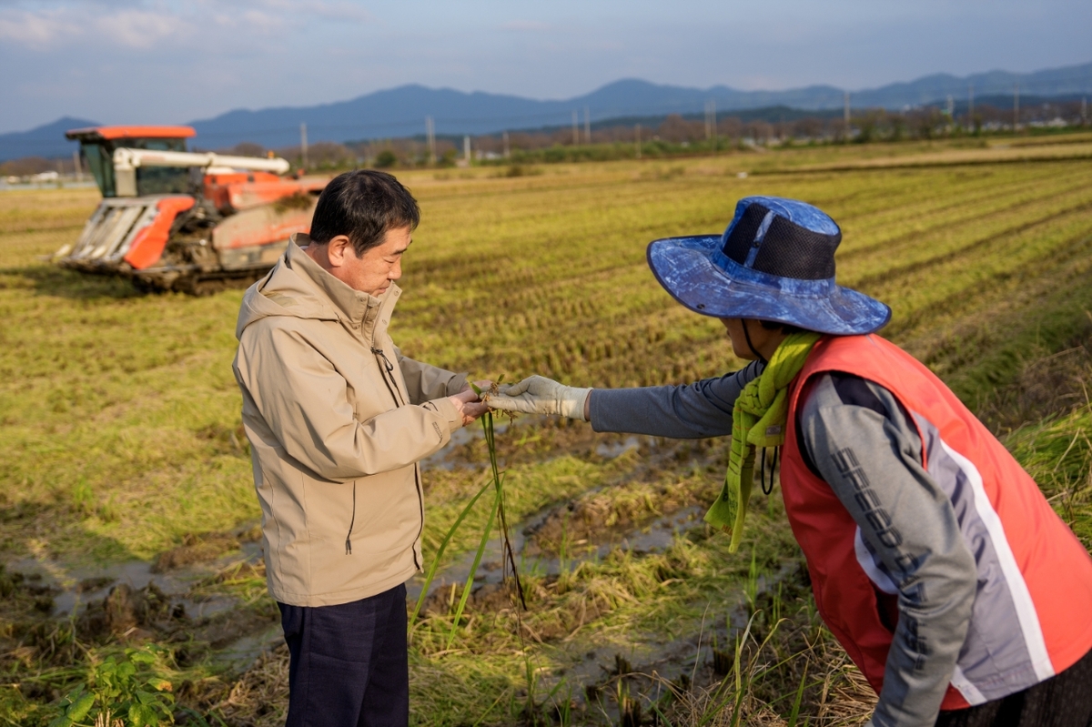 증평군, 가을장마 피해 농가 현장점검 및 농민 격려
