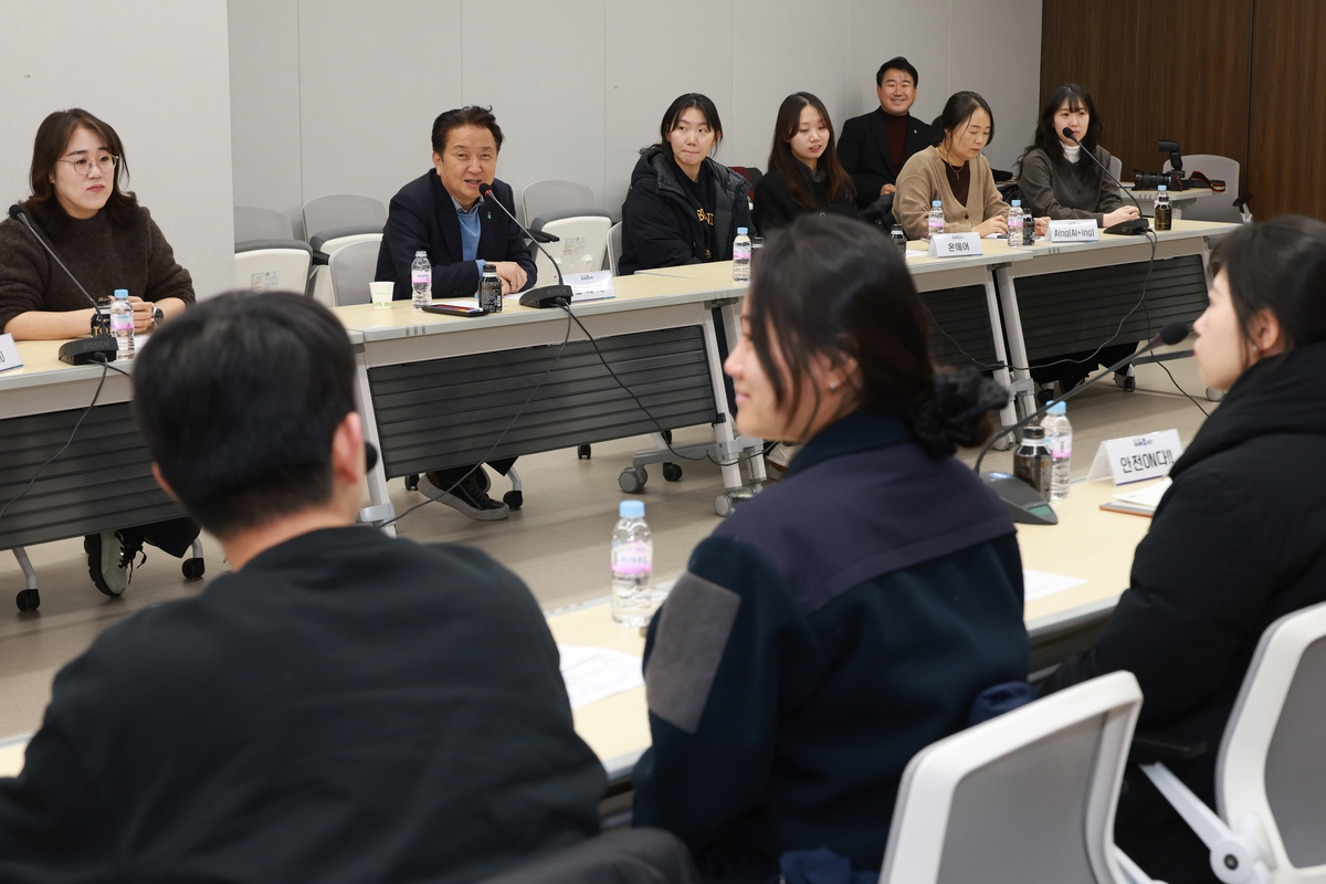 충북도, 연구모임 '끌어올림' 현장 아이디어로 도정 혁신 성과 확산