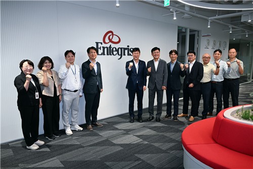 안산시, 투자유치 1호 반도체 인테그리스…기업 지원 가속도