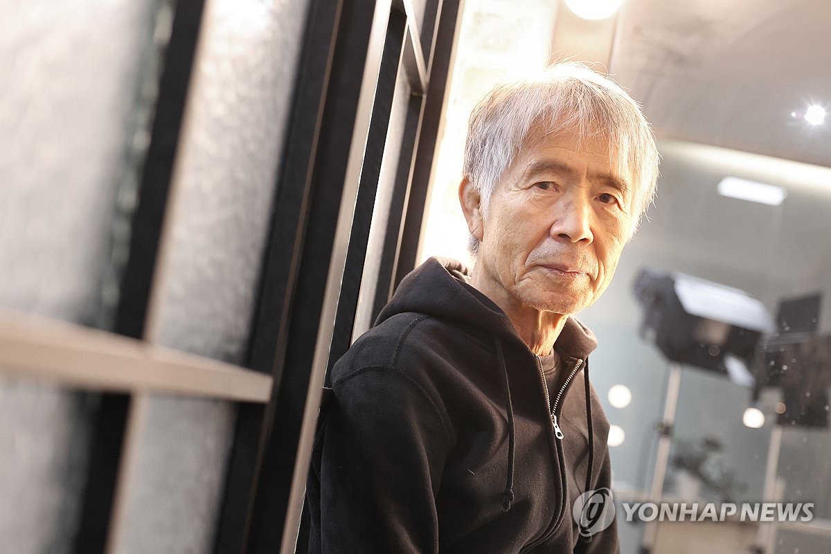 '낭만의 50년' 가수 최백호 인터뷰