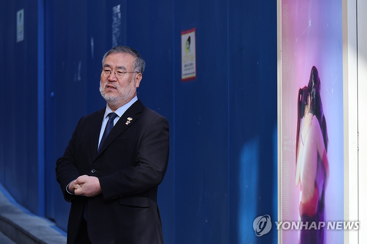 발언하는 송기춘 이태원특조위 위원장