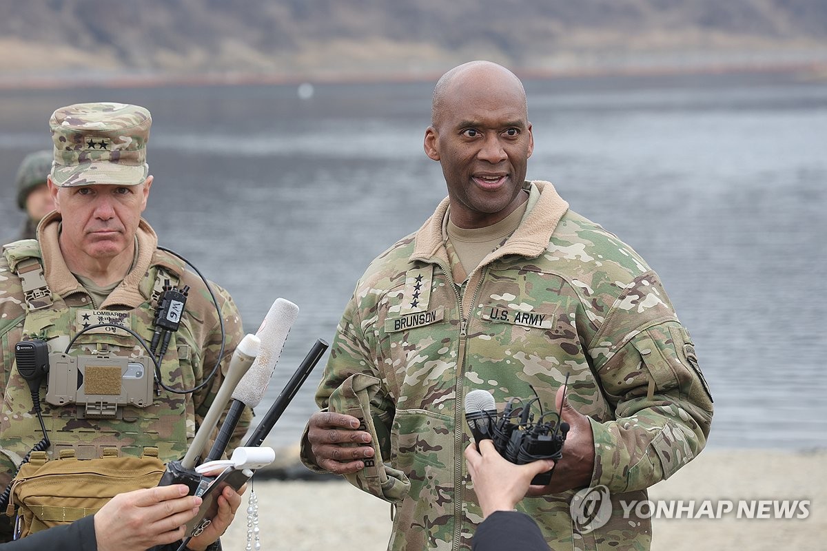 브런슨 한미연합사령관