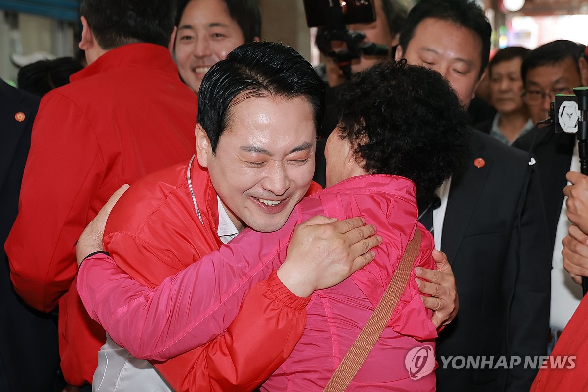 고향인 충남 보령 찾은 국민의힘 장동혁 상임선대위원장