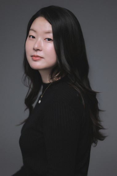 한국계 미국인 작가 윤지현
