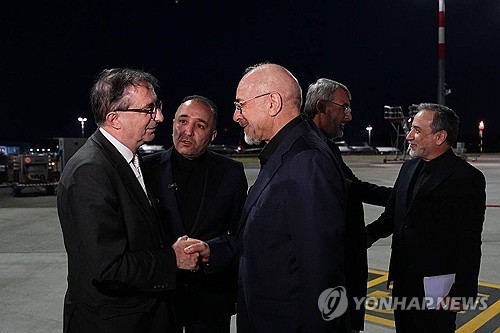 스위스에 도착한 이란 협상 대표단