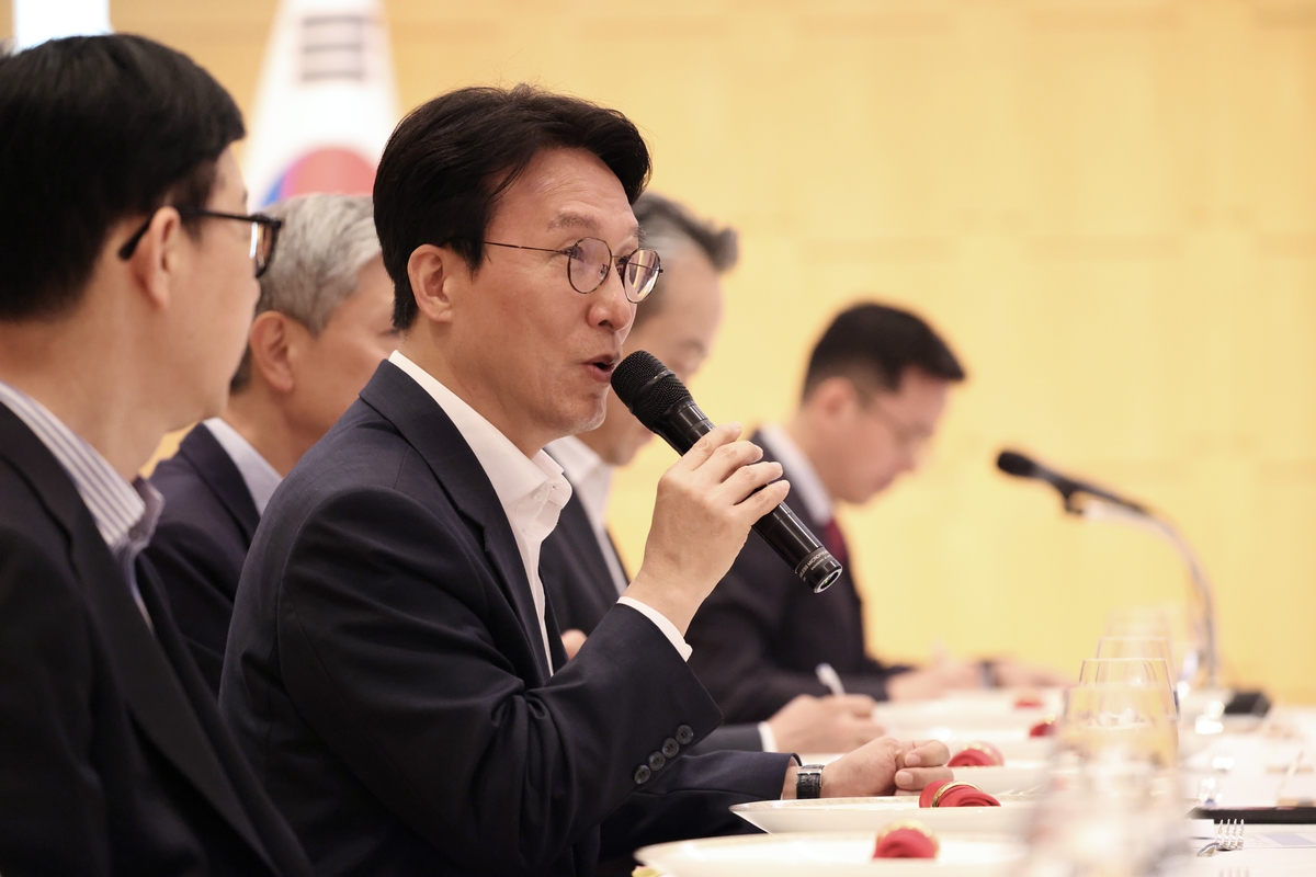 중국 기업인 간담회 참석한 김민석 국무총리
