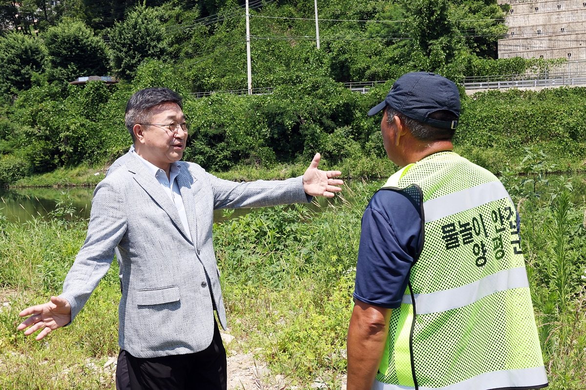 윤호중 행정안전부 장관