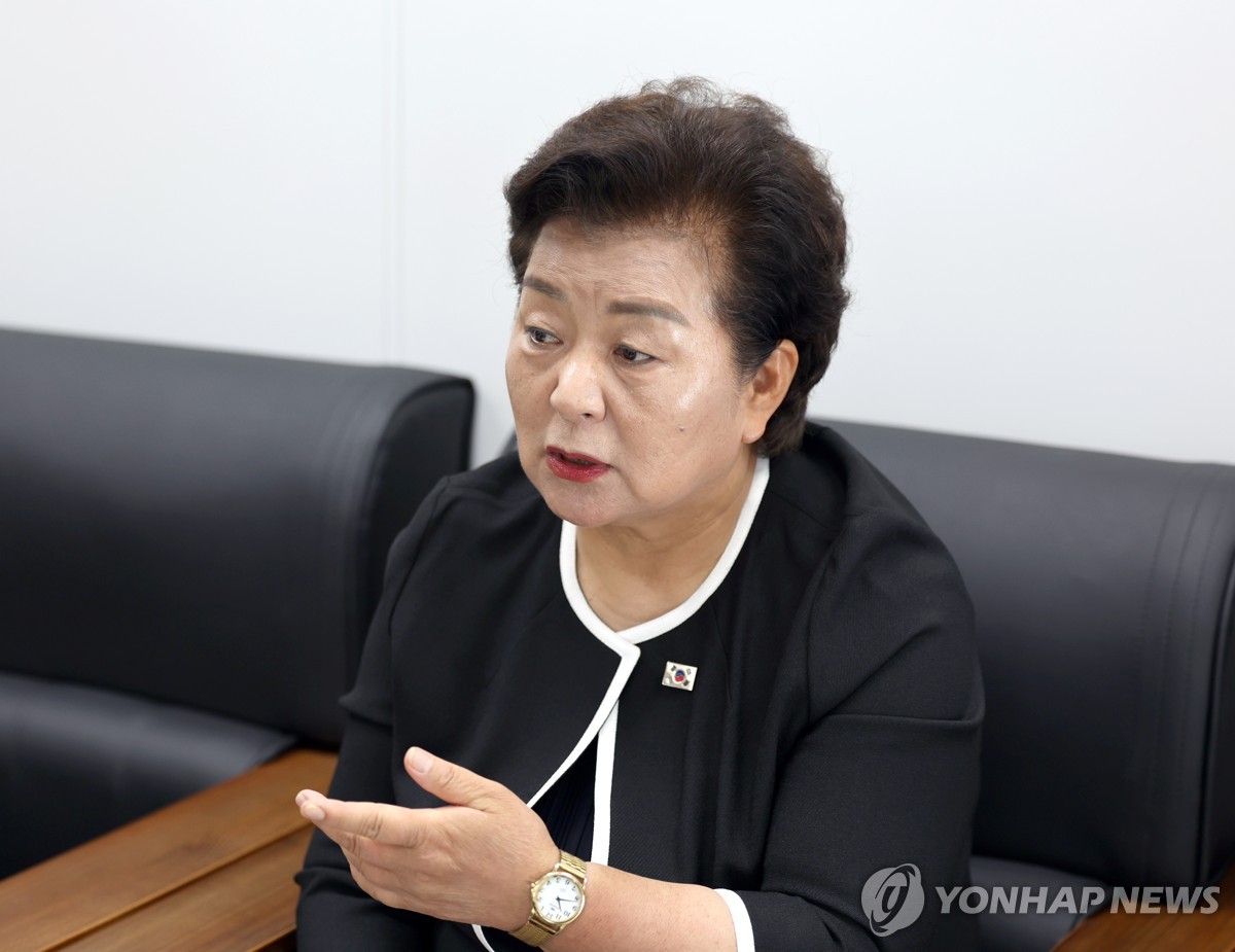 연합뉴스와 인터뷰하는 천기옥 울산 동구청장 당선인