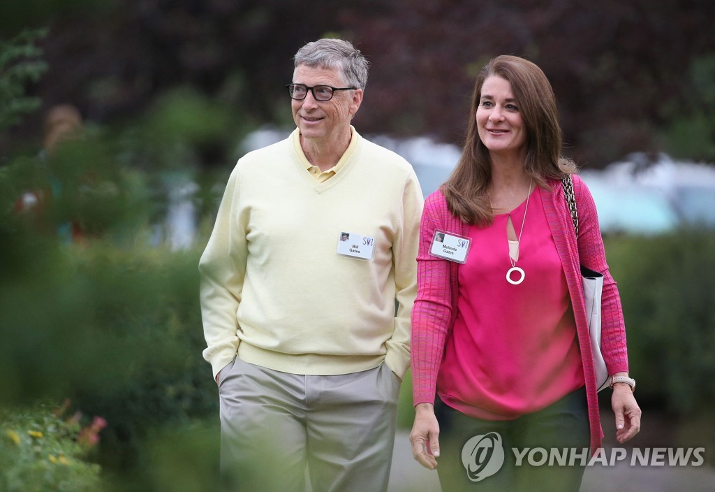 2015년 7월 빌 게이츠 부부의 모습