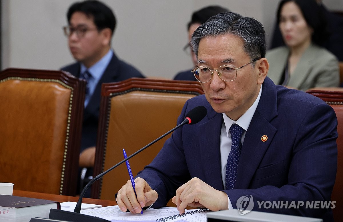 정성호 법무부 장관