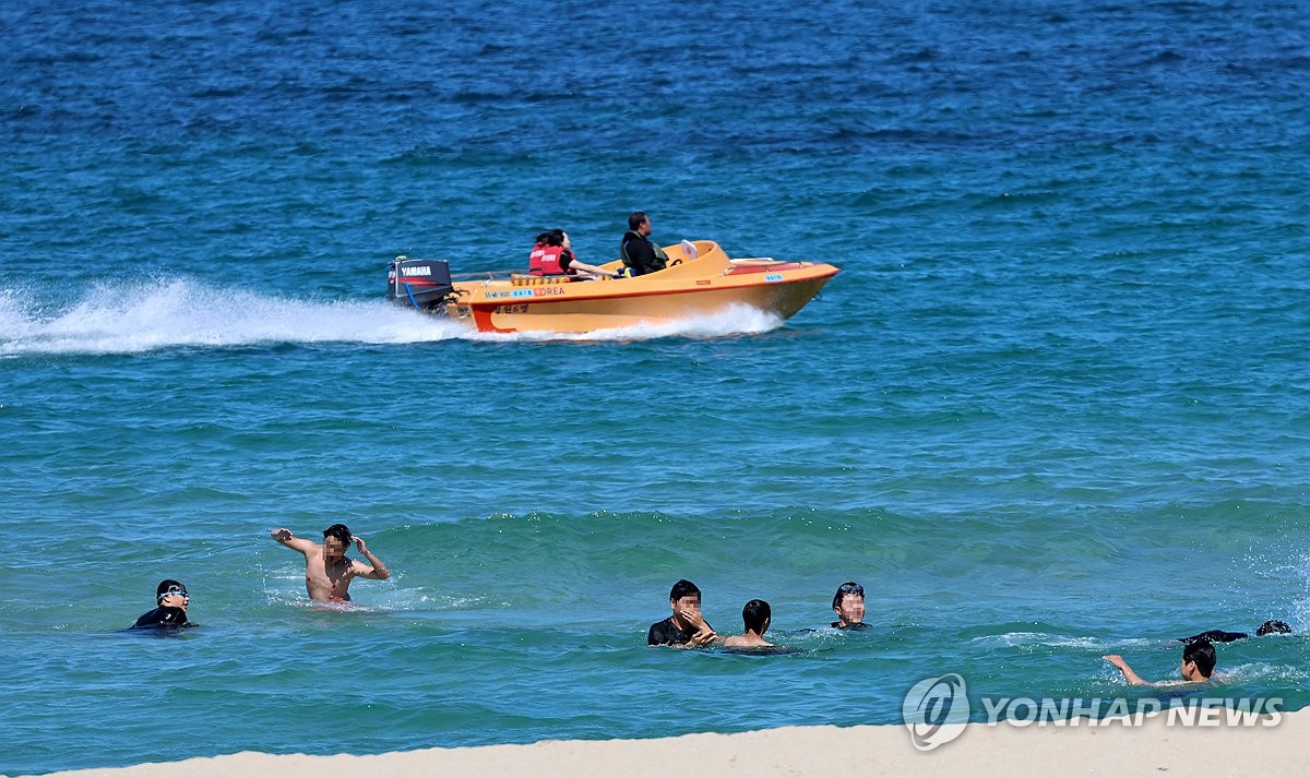 무더위에는 물놀이가 최고