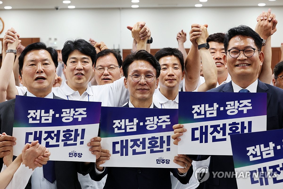 '나란히 호남행' 김민석 총리·송영길 의원