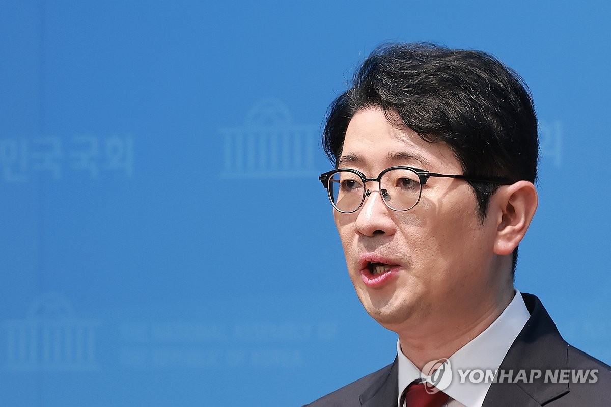 선관위 수의계약 비율 비판하는 국민의힘 주진우 의원