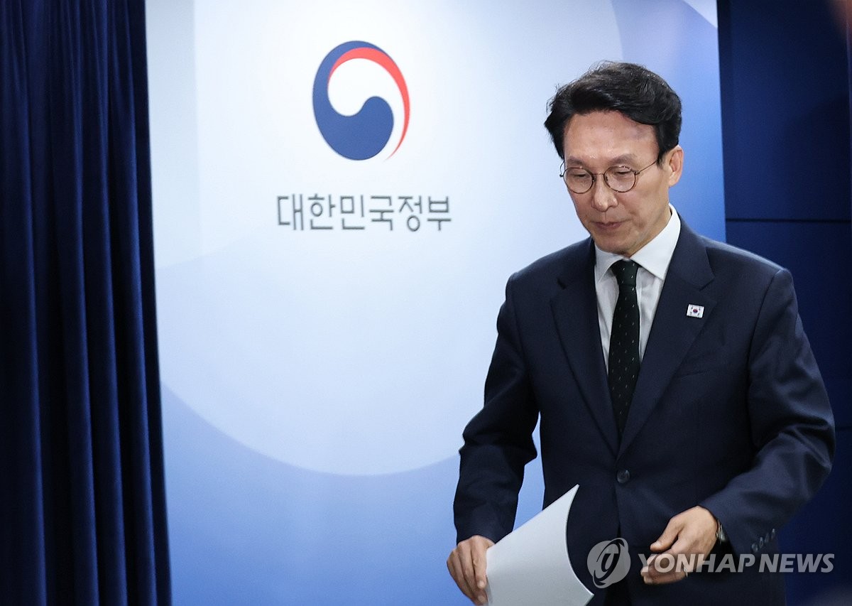 검찰개혁 관련 현안 브리핑 마친 김민석 국무총리