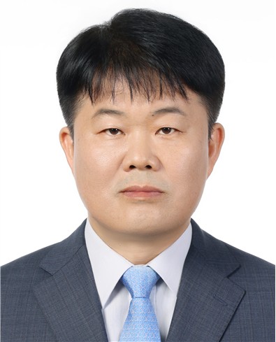 김기영 제9기 국가도서관위원회 위원장