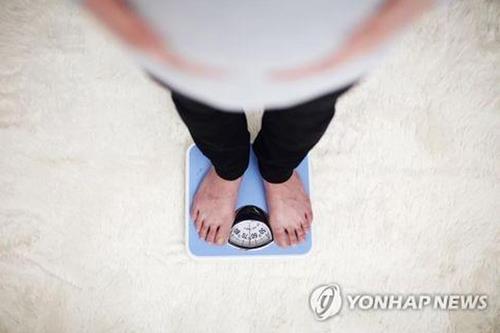 비만