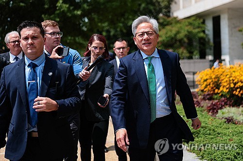 28일(현지시간) 미 의회 찾은 젠슨황 엔비디아 CEO