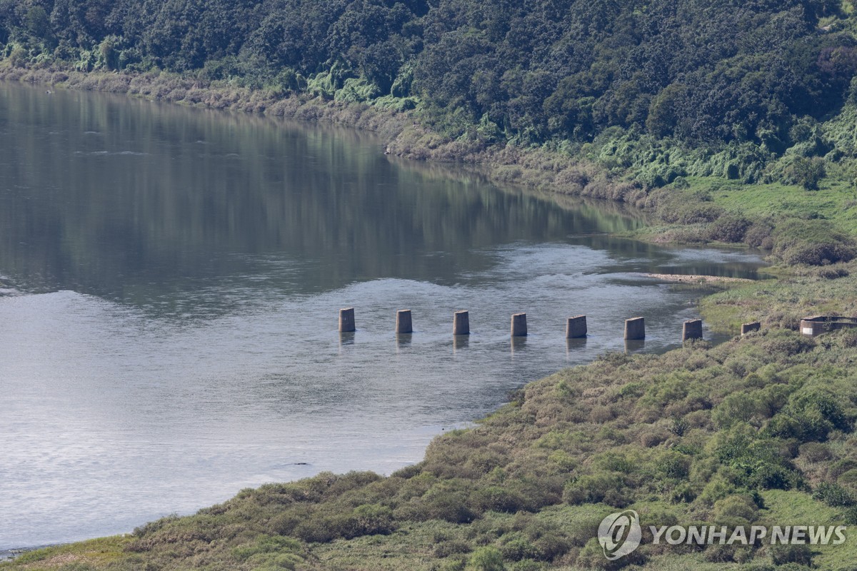 임진강 상류 민간인통제선 내 장군교