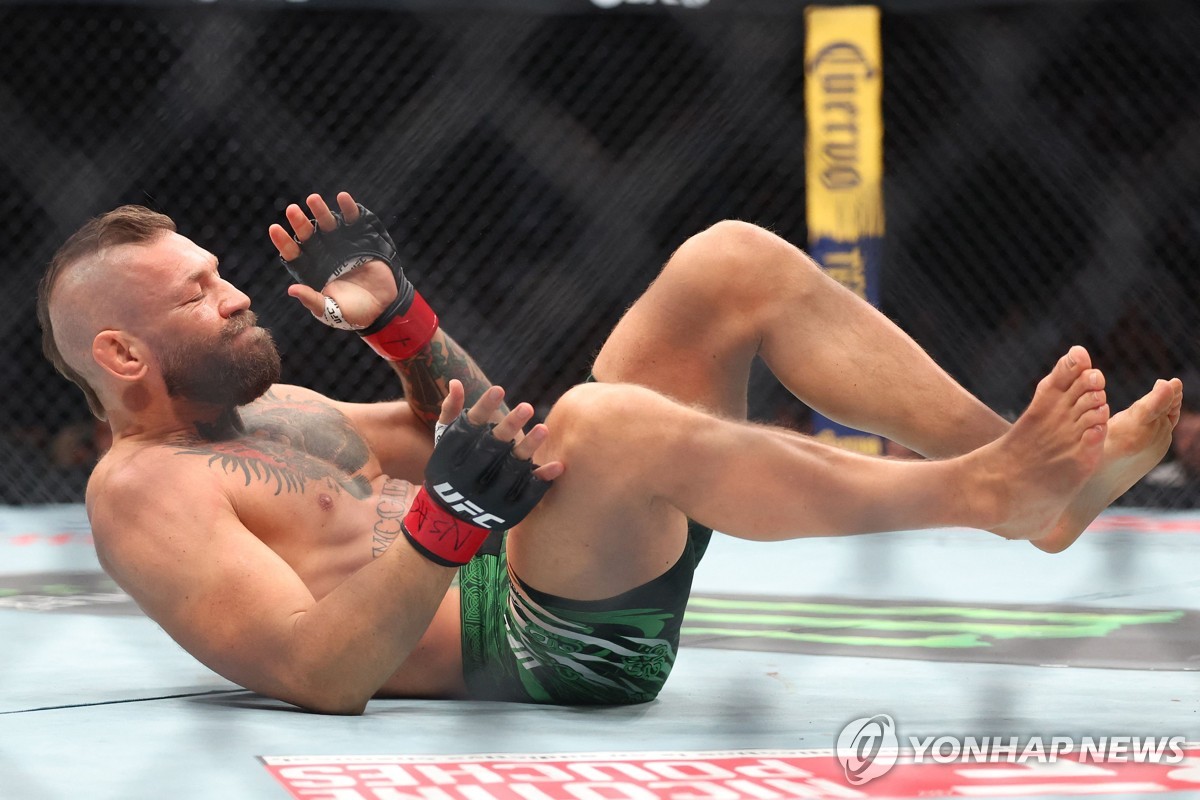 5년 만의 UFC 복귀전을 69초 만에 끝낸 코너 맥그리거