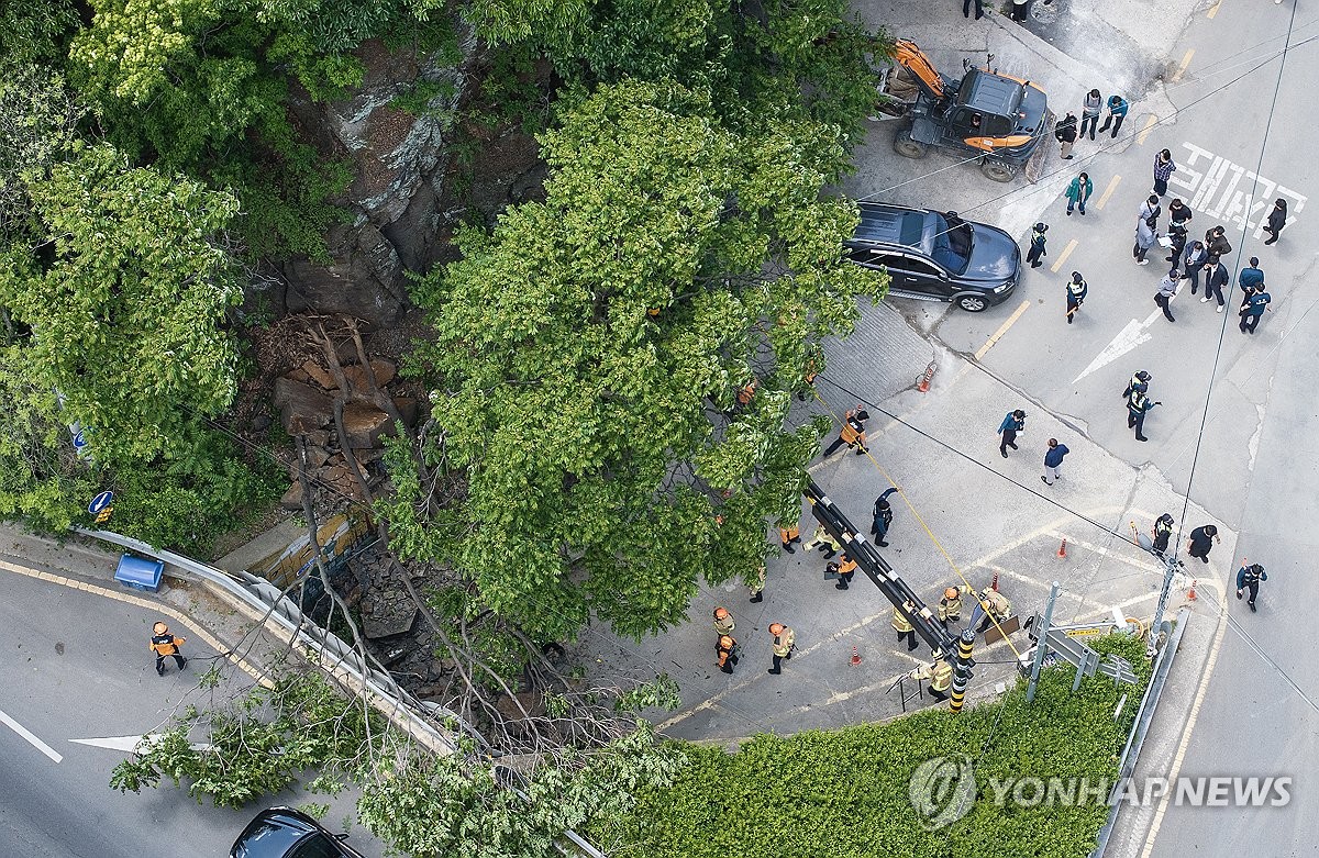 사망자 발생한 낙석 사고 현장