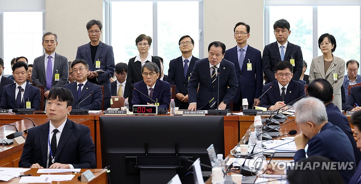 선관위 국조특위, 질의에 답하는 중앙선관위