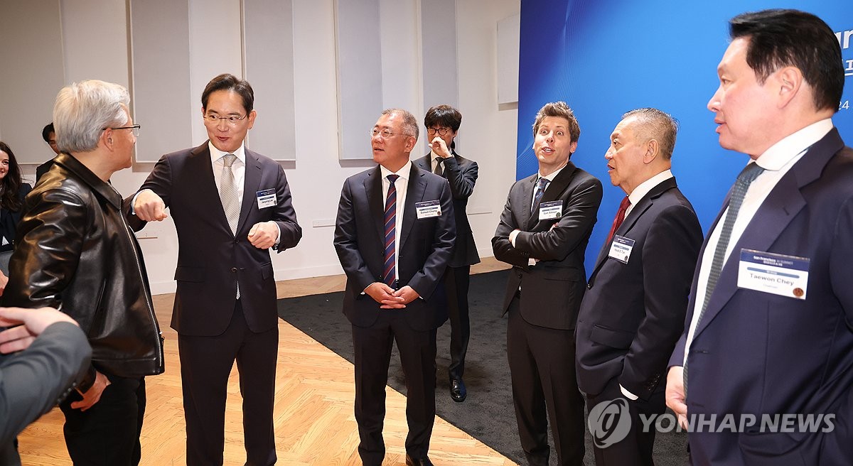 대화하는 글로벌 AI 리더들