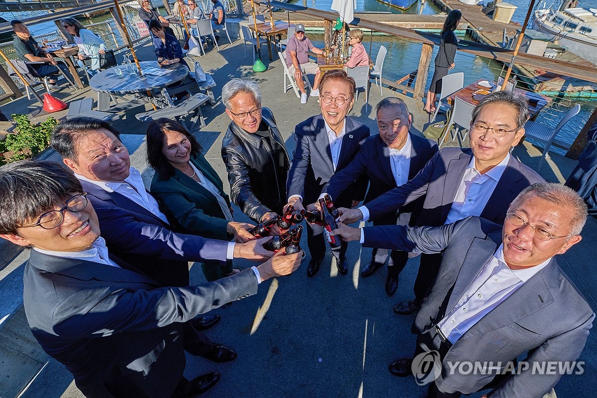 이재명 대통령 '글로벌 AI 리더들과 함께'