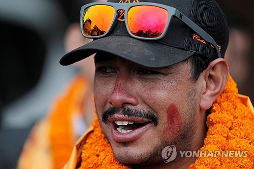 파키스탄 브로드피크 등정 중 숨진 네팔 출신 유명 산악인 푸르자