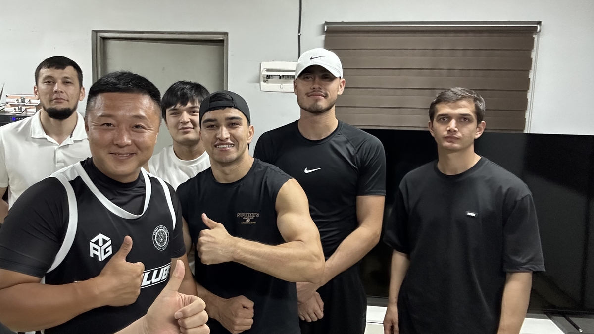 손창현 대표와 'AD패밀리' 멤버