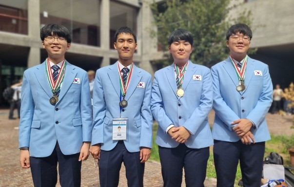 제19회 국제지구과학올림피아드 한국대표단