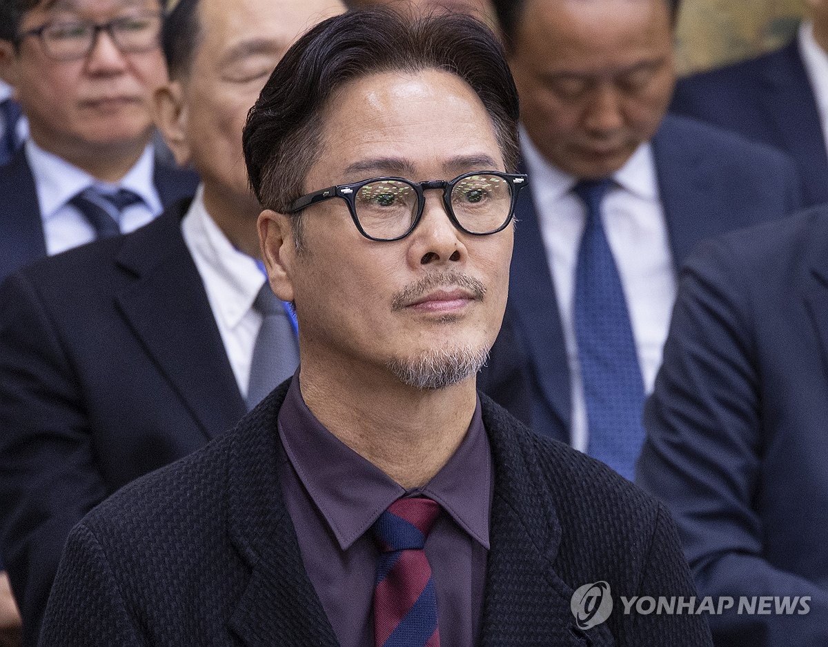 국회 문체위 참고인으로 출석한 뮤지컬 배우 남경주 씨