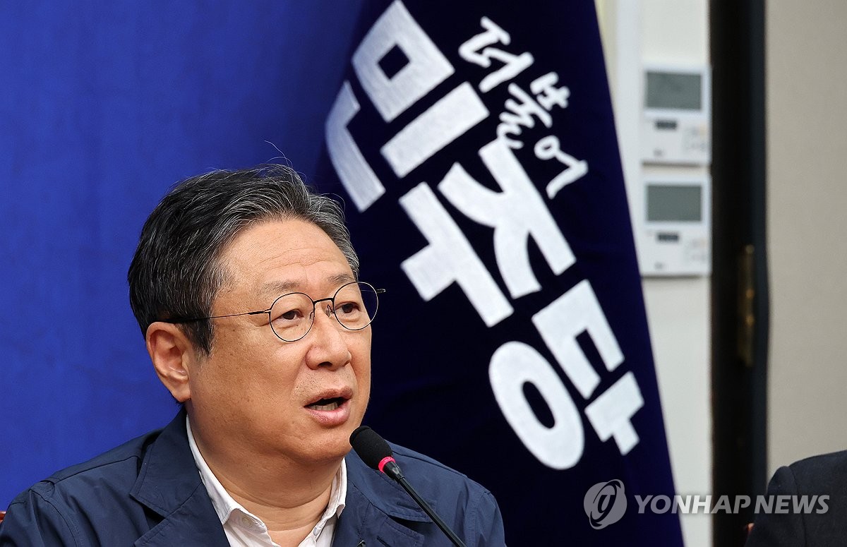 황희 전략공천관리위원장 