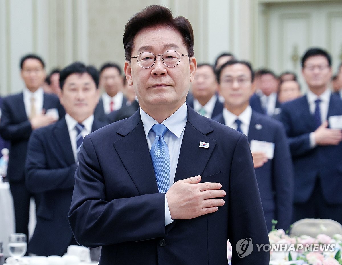 이재명 대통령, 기초단체장 초청 오찬간담회 참석