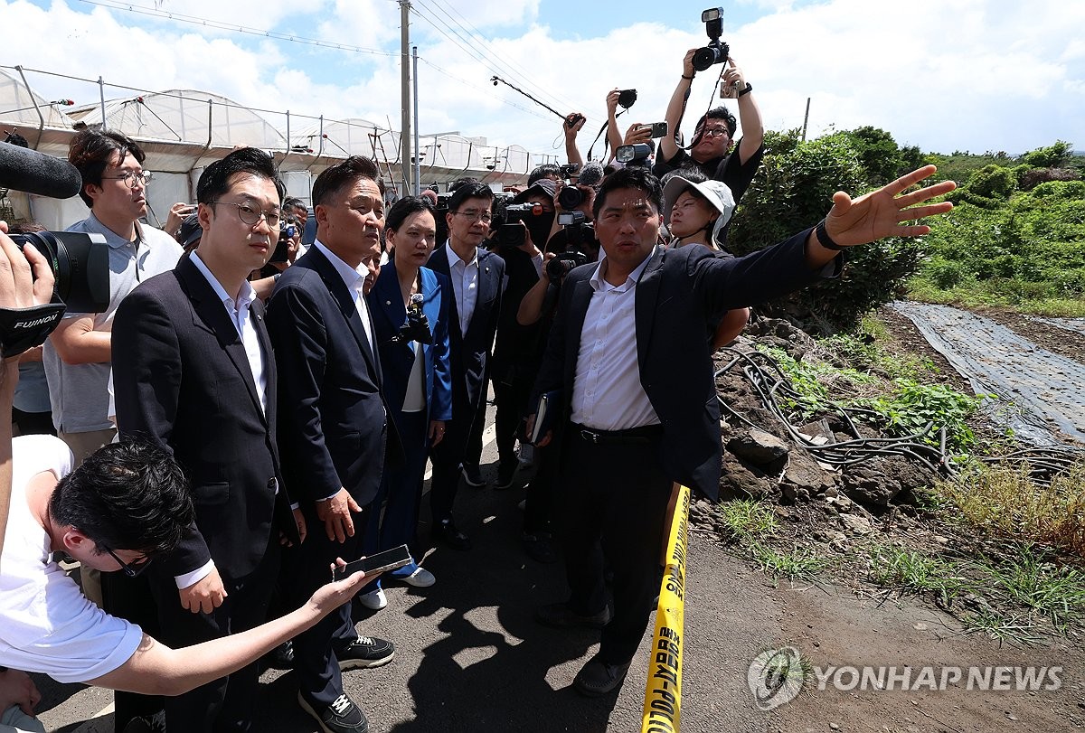 제주 사건 현장 찾은 민주당 경찰개혁추진단