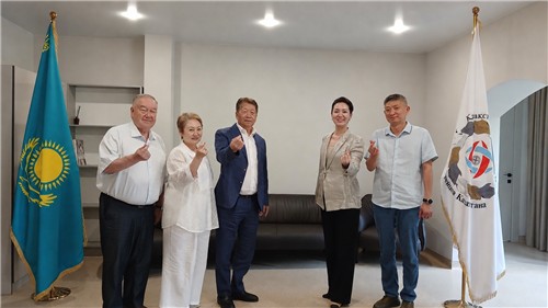 카자흐스탄 동포사회 이끄는 고려인협회 임원들