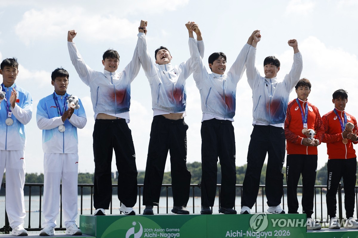 남자 카약 4인승(K4) 500ｍ 첫 금메달 일궈낸 한국 카누 대표팀