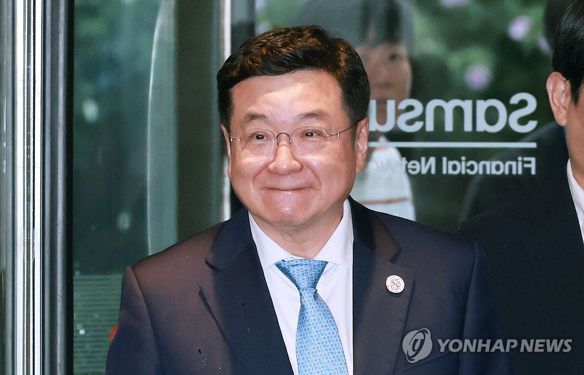 삼성 준감위 참석하는 이찬희 위원장