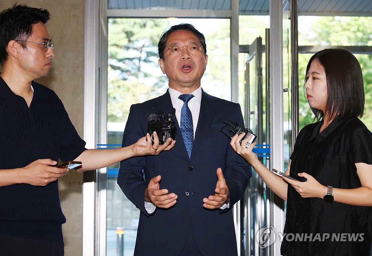 의혹 해명하는 김승원 법무장관 후보자