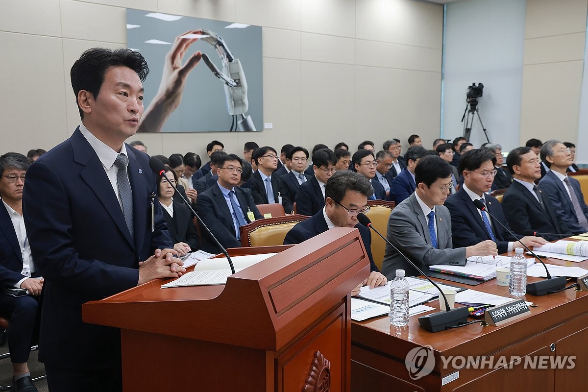 인사말하는 박장범 KBS 사장