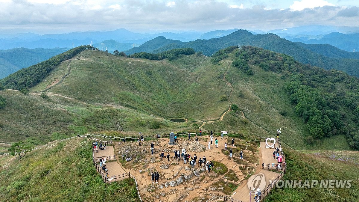 정선 민둥산의 가을