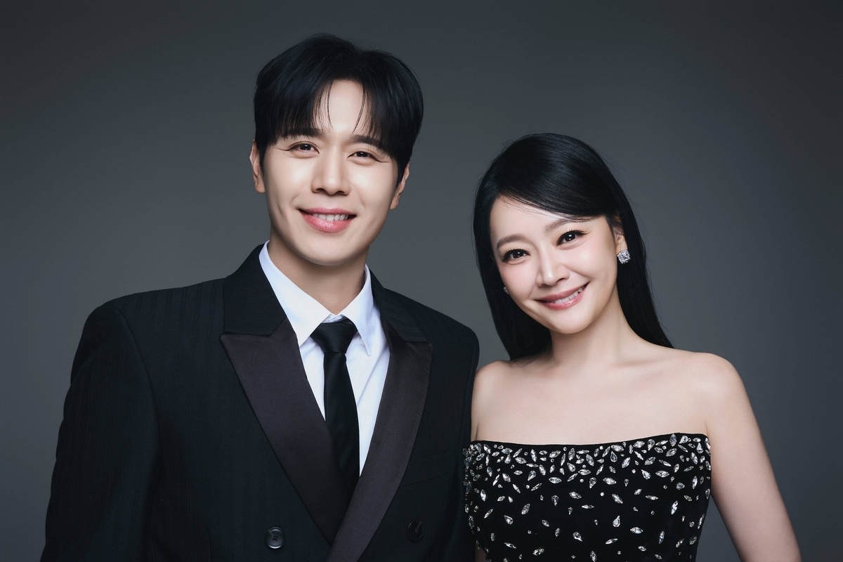 뮤지컬 배우 김소현·손준호 부부