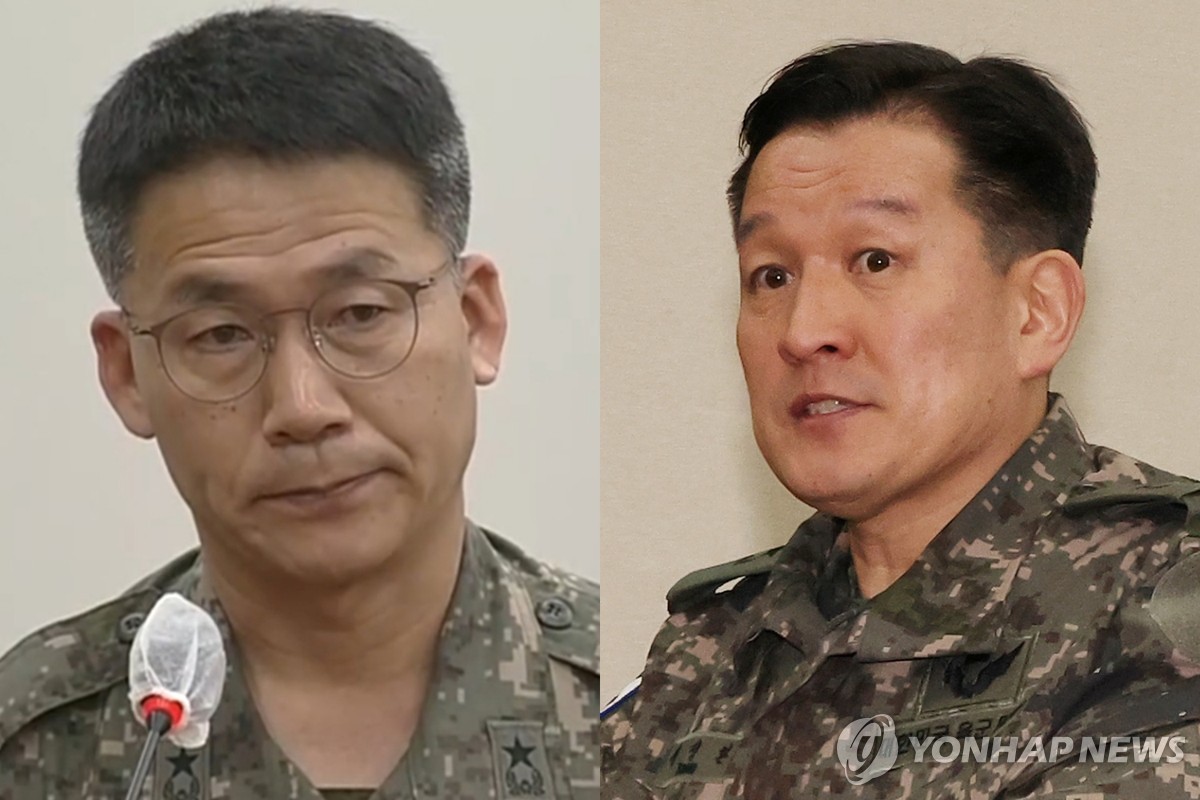 구삼회 전 육군 2기갑여단장(준장·왼쪽), 방정환 전 국방혁신기획관(준장)