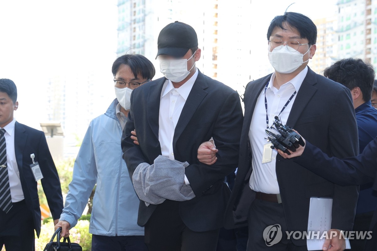 영화감독 상해치사 피의자 구속 기로