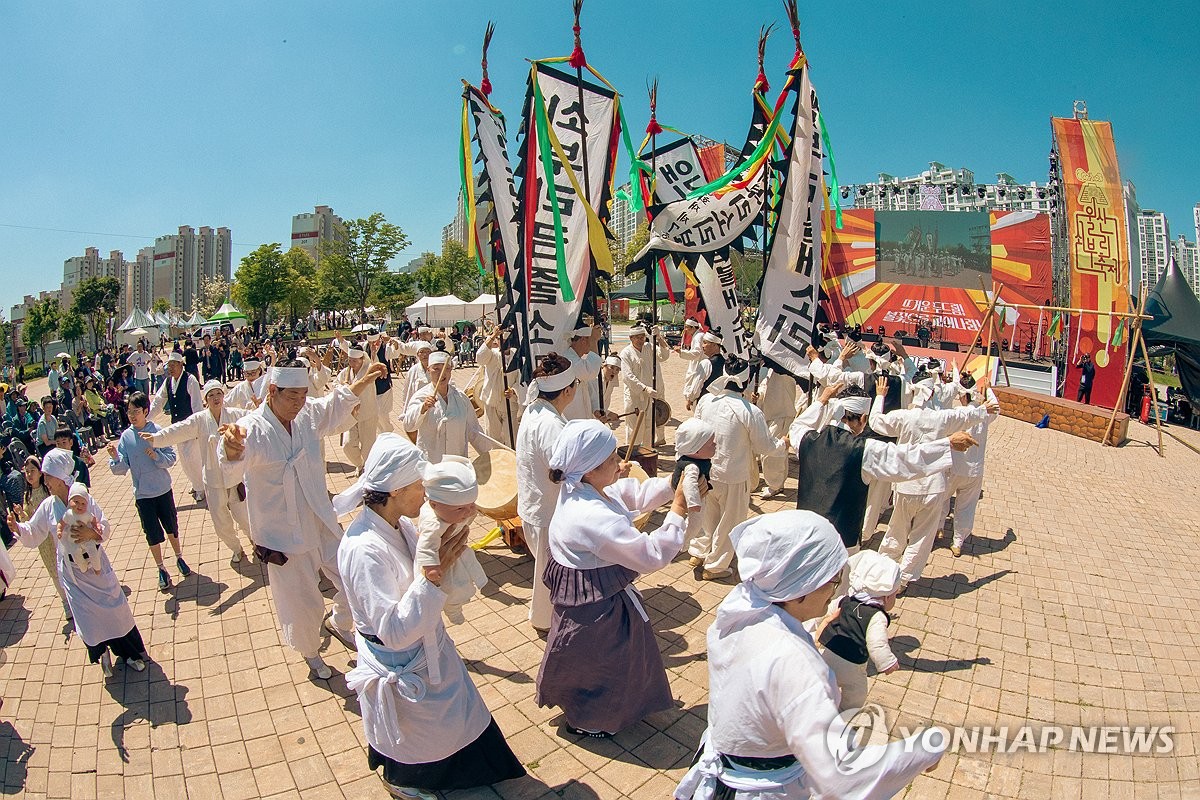 지난 5월 열린 제22회 울산쇠부리축제 중 울산쇠부리소리 공연