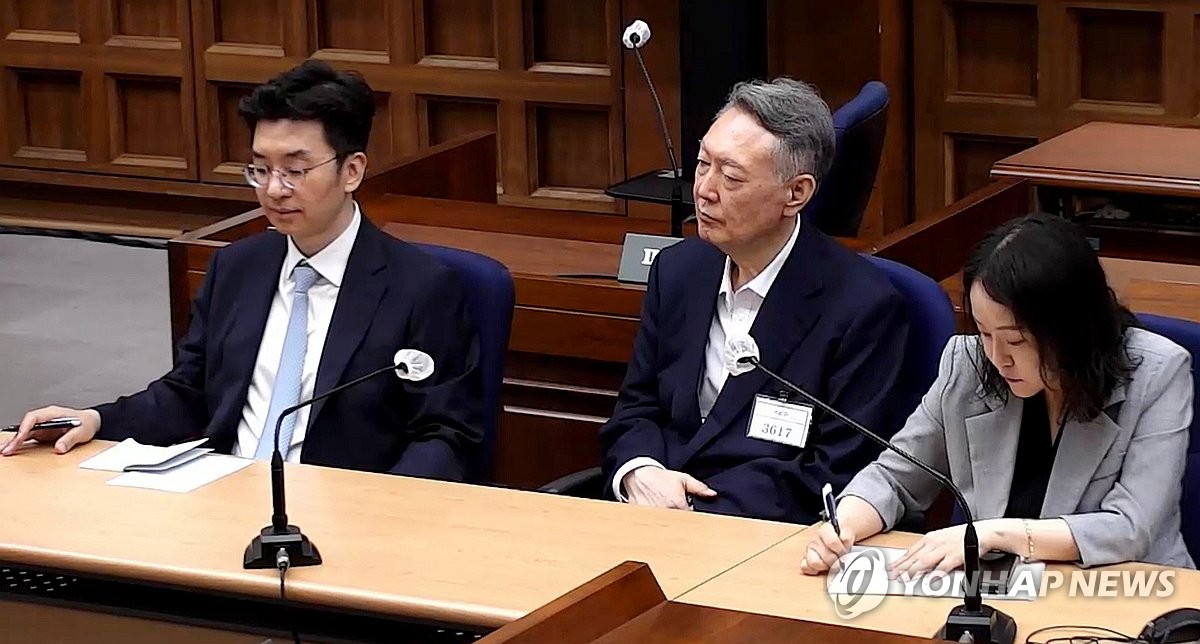 법원, 윤석열 공직선거법 1심 징역 1년 6개월, 집행유예 3년 선고