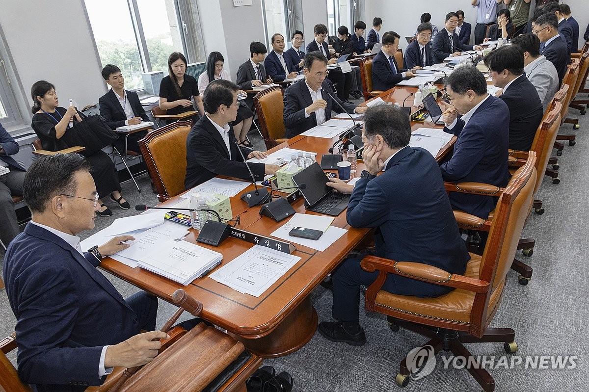 국회 예결위 결산심사소위 시작