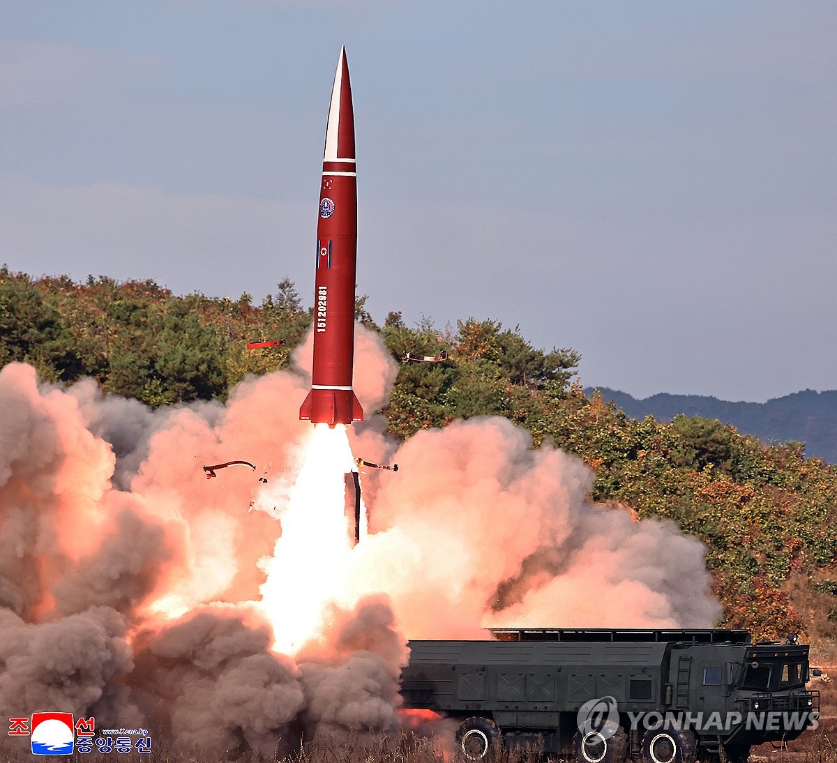 북한, 전술탄도미사일 시험발사
