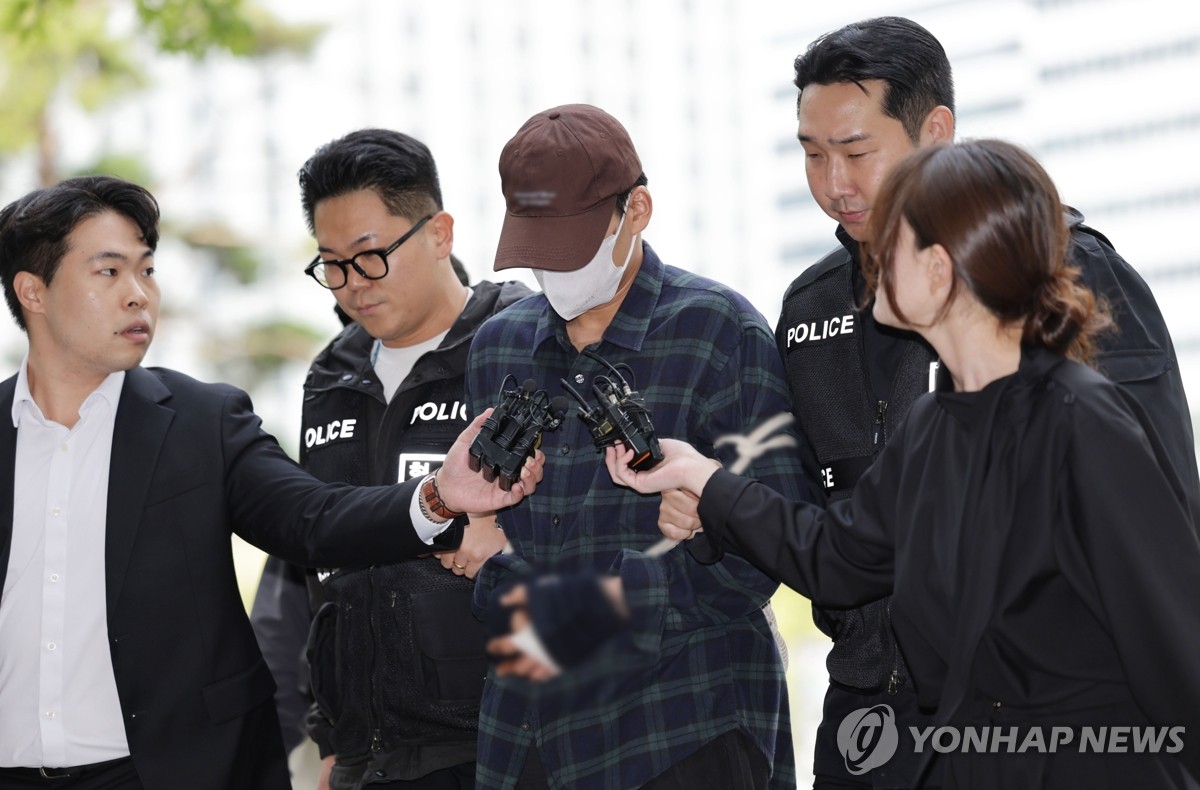 '장모 살인·아내 납치' A씨, 구속 전 피의자 심문