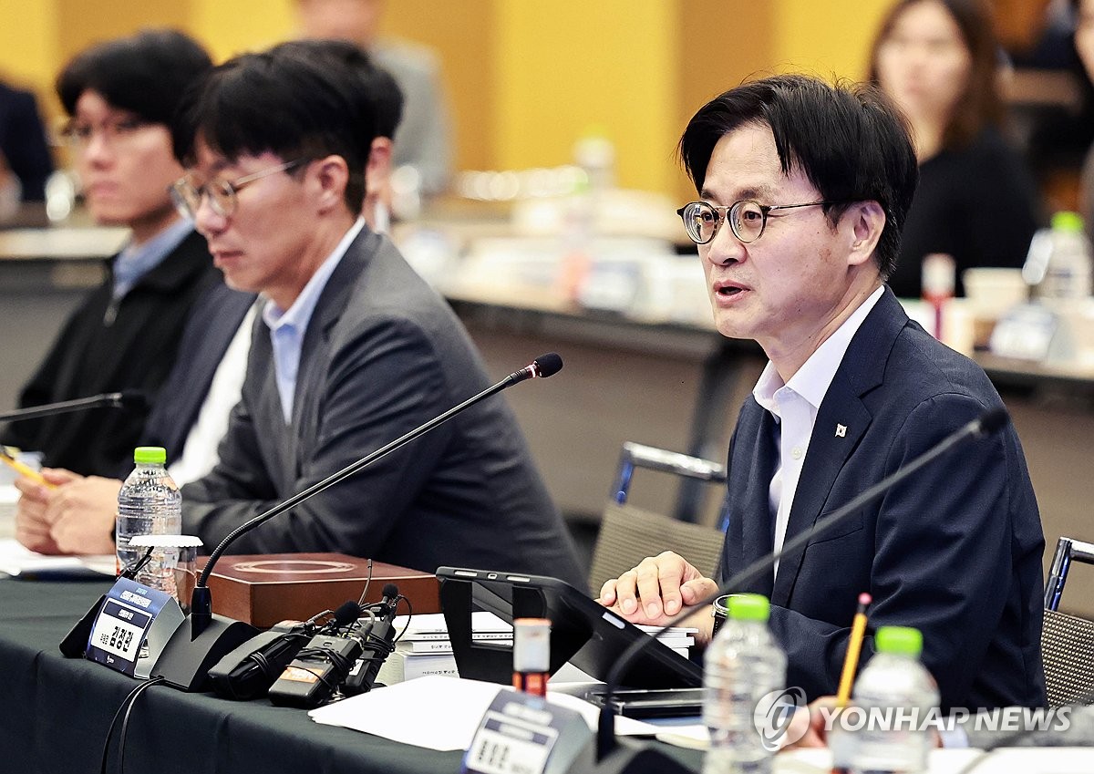 인사말 하는 김정관 장관